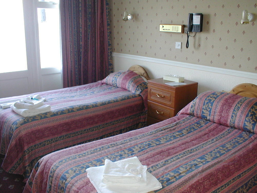 Cliffdene Hotel Newquay  Bagian luar foto